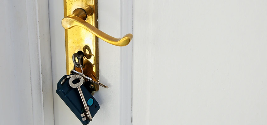 Broken Door Key Extraction in Rosemead, CA